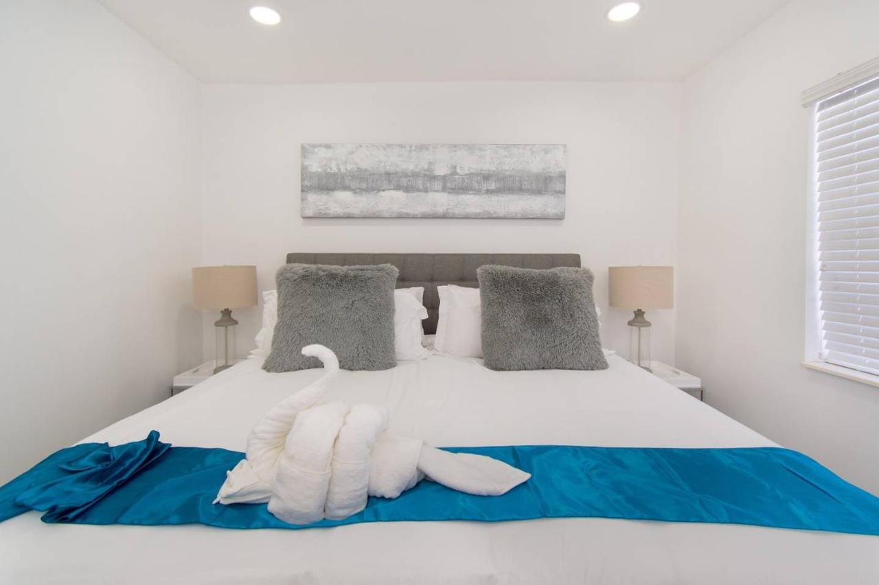 Lovely 1Br W Parking Space & Walk To The Beach #7 Голлівуд Екстер'єр фото